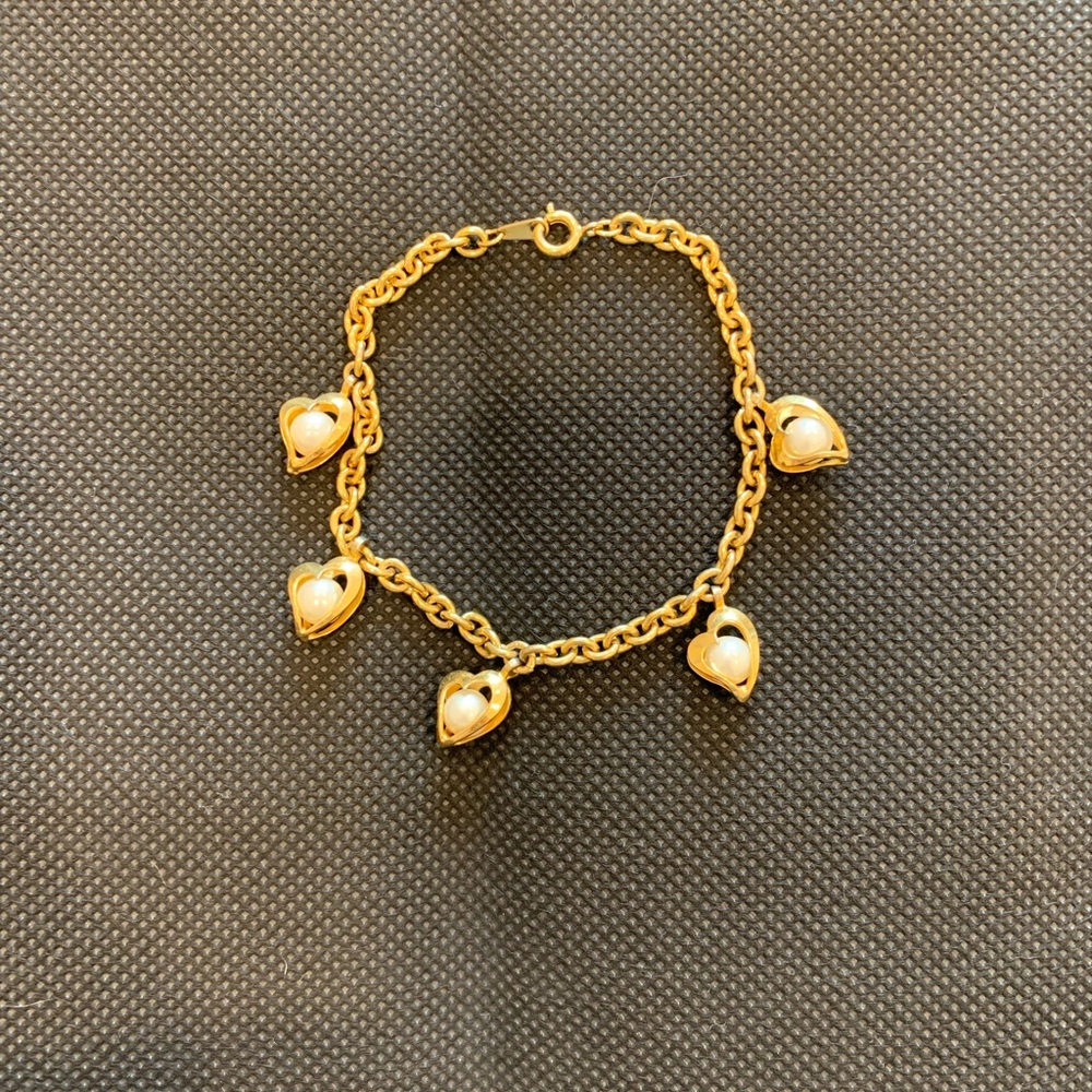 Gold Heart Charm Bracelet